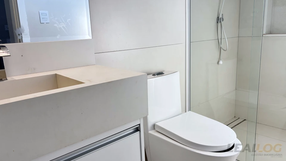 Imagens do imóveis Alugo Casa Mobiliada No Condomínio Belvedere