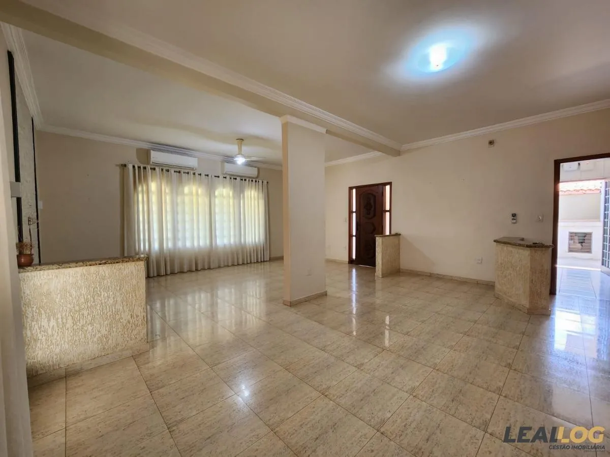 Imagens do imóveis Casa para Venda em Cuiabá / MT no bairro Santa Rosa