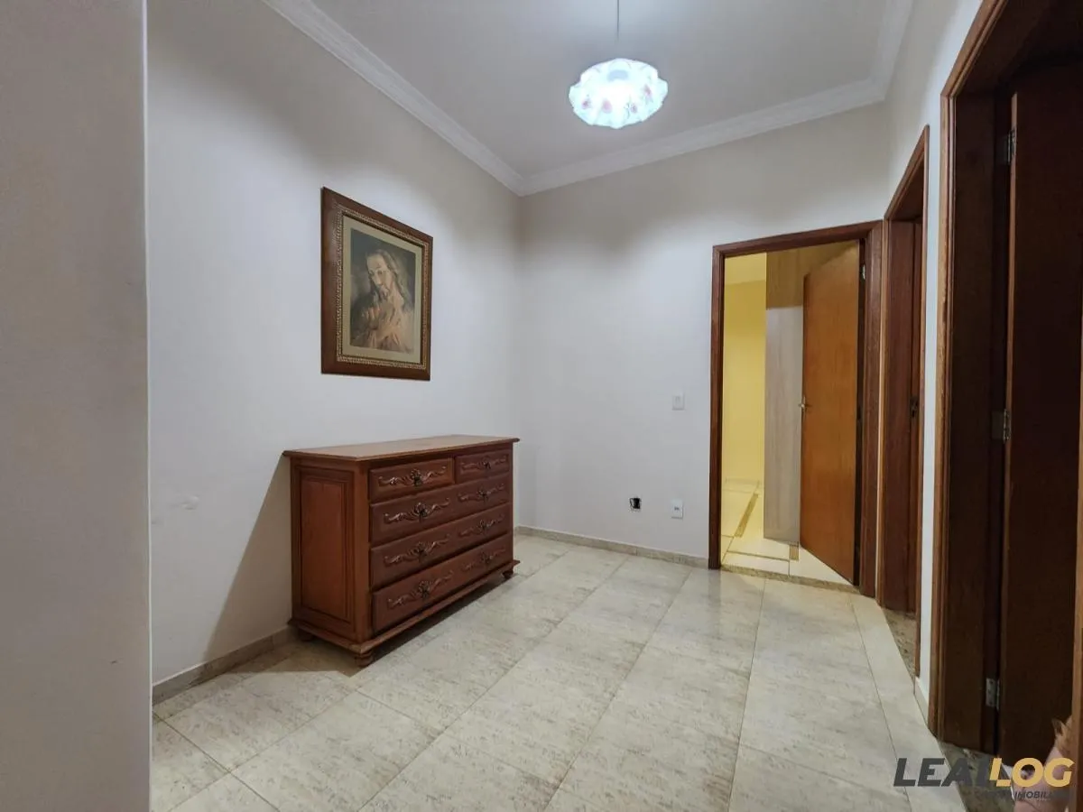 Imagens do imóveis Casa para Venda em Cuiabá / MT no bairro Santa Rosa