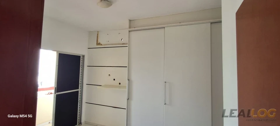 Imagens do imóveis ALUGO - Casa sobrado no Condominio Olinda - Cuiabá - MT