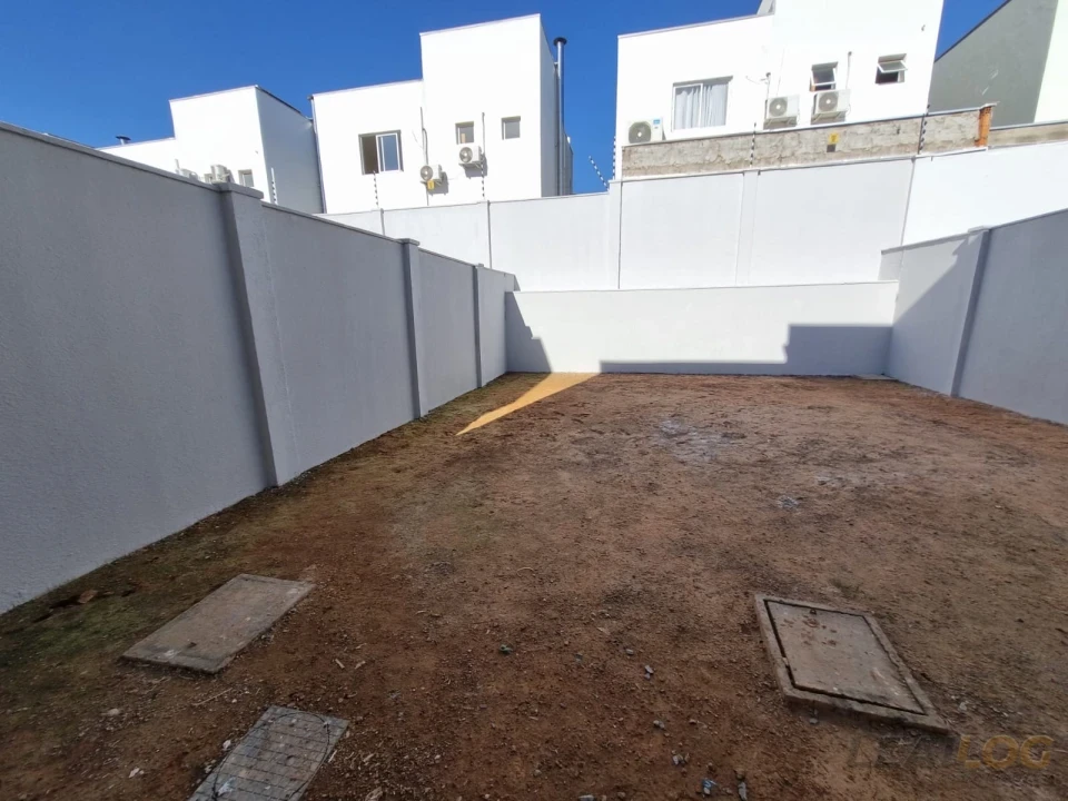 Imagens do imóveis ALUGO - Casa  sobrado Condomínio fechado  PLENO em Cuiabá - MT