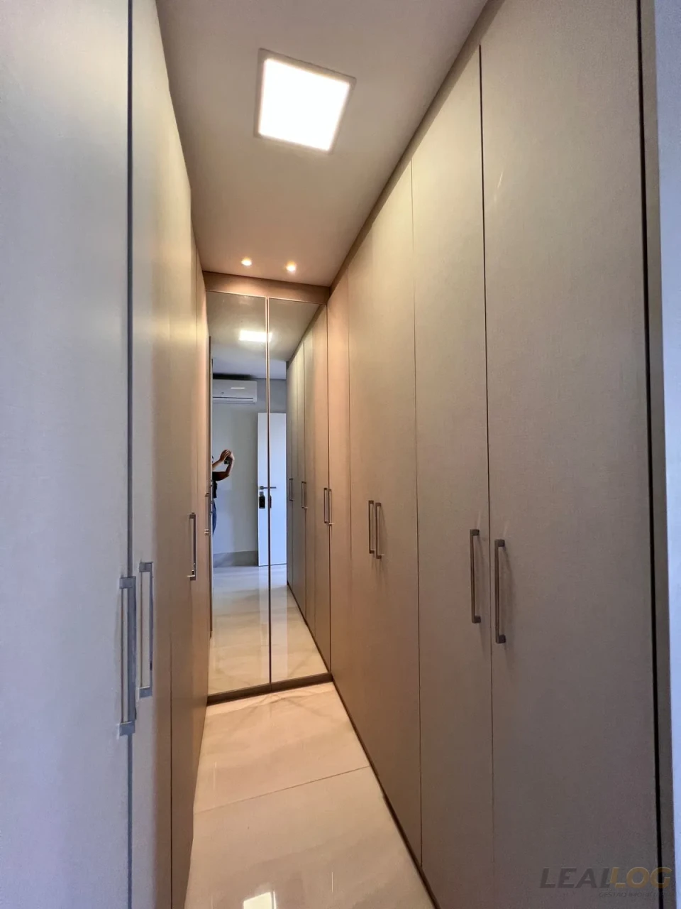 Imagens do imóveis Vendo Casa de alto Padrão no Alphaville 2 em Cuiabá MT