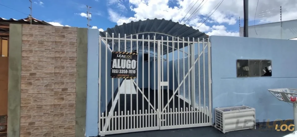 ALUG0 - CASA NO CRISTO REI - AURÍLIA SALES CURVO - VÁRZEA GRANDE - MT