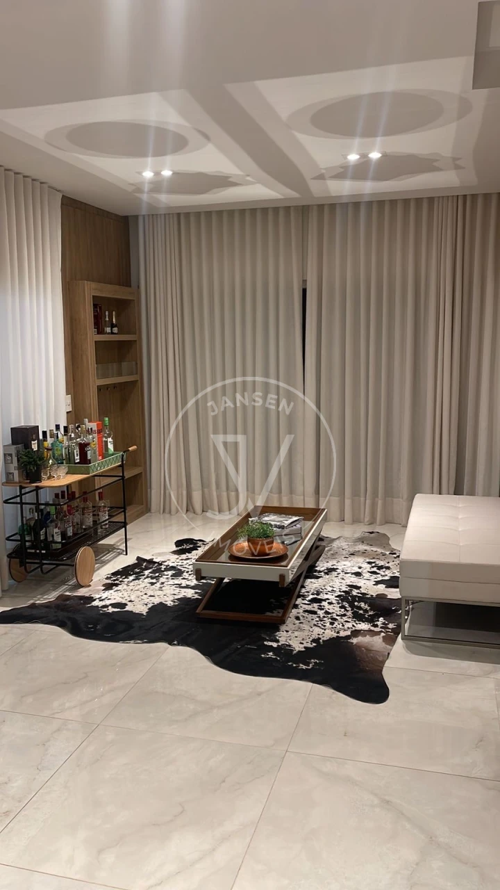 Imagens do imóveis Casa De Alto Padrão Em Condomínio Fechado