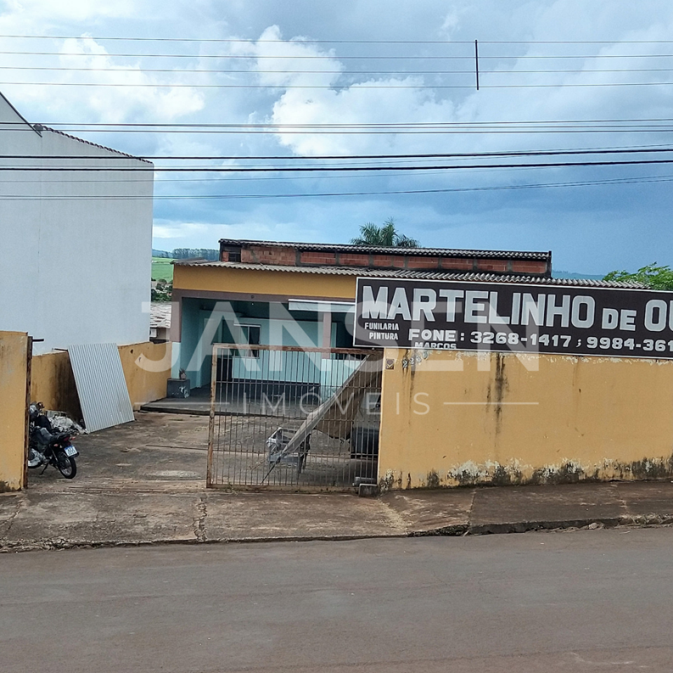 Casa com Barracão comercial Imagens do imóveis Casa com Barracão comercial