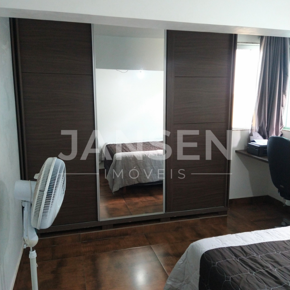 Casa com Barracão comercial Imagens do imóveis Casa com Barracão comercial