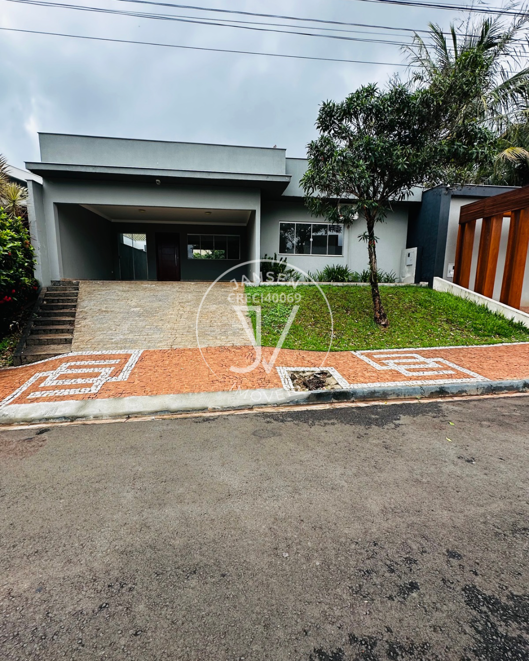 Imagens do imóveis Casa Térrea A Venda Em Condomínio Fechado