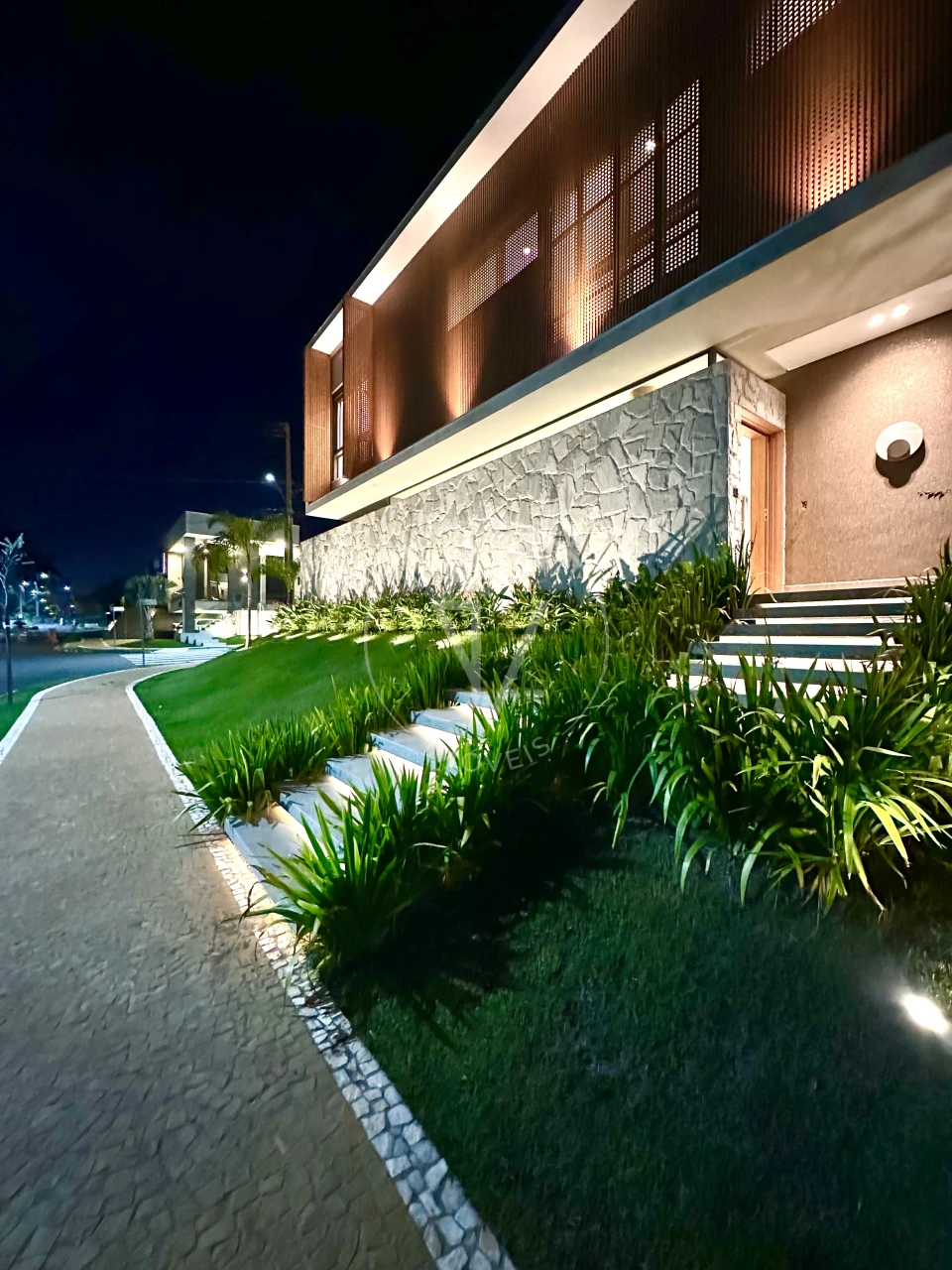Imagens do imóveis Casa De Alto Padrão A Venda No Condominio Royal Boulevard Em Ibiporã