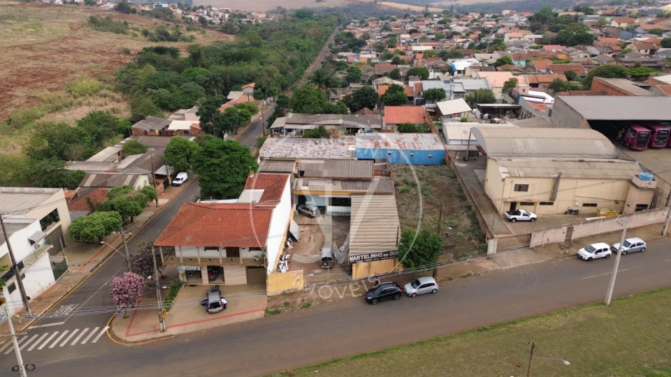 Imagens do imóveis Casa com Barracão comercial
