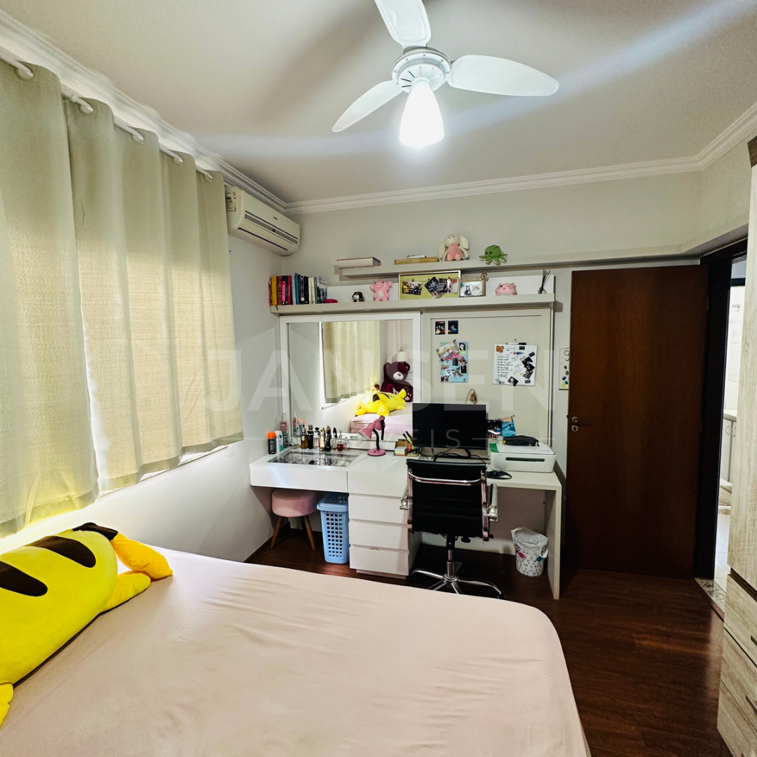 Imagens do imóveis Casa Térrea De Alto Paradão Em Condomínio Fechado