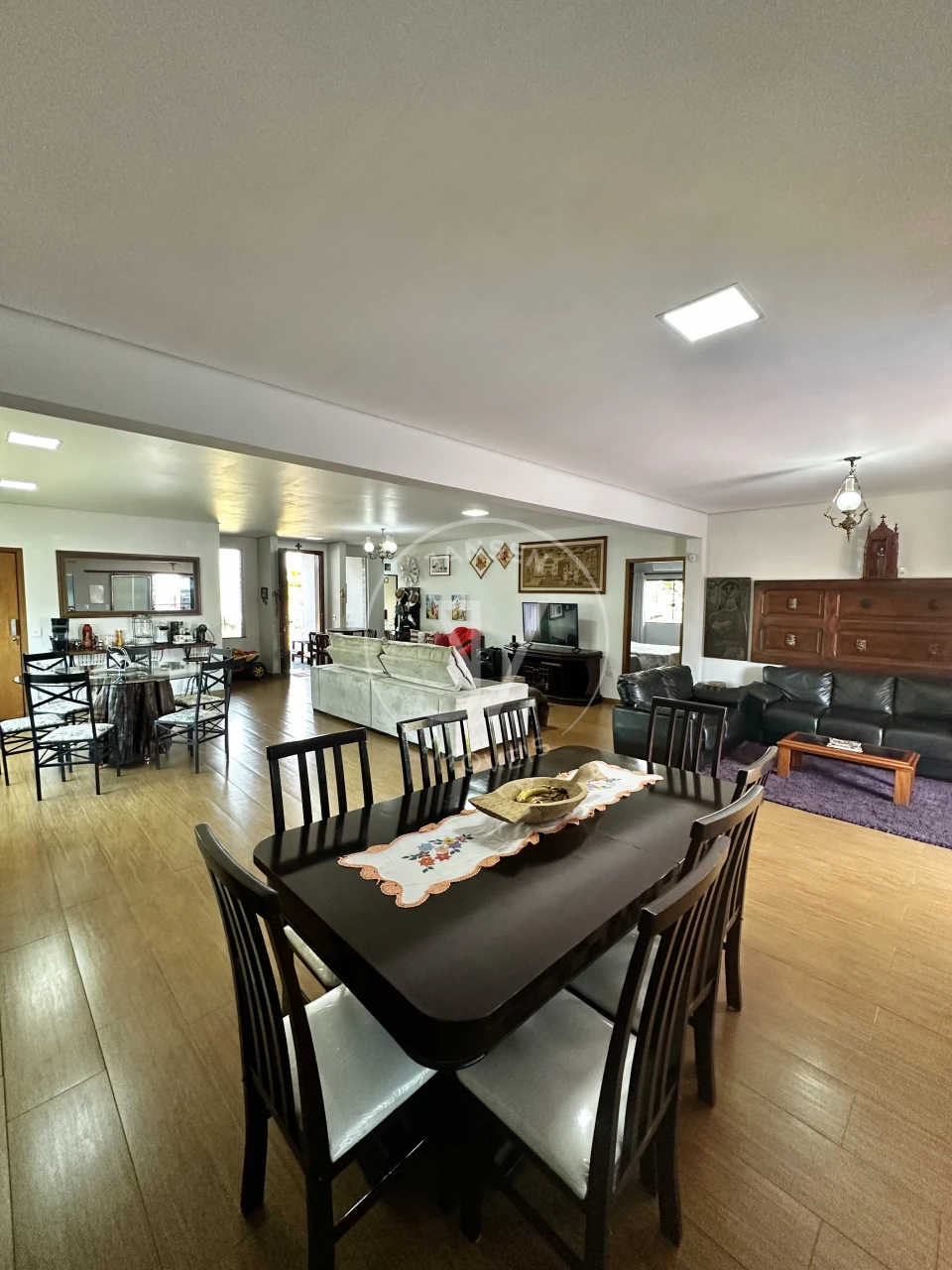 Imagens do imóveis Casa De Alto Padrão Punta Del Este Em Sertaneja PR