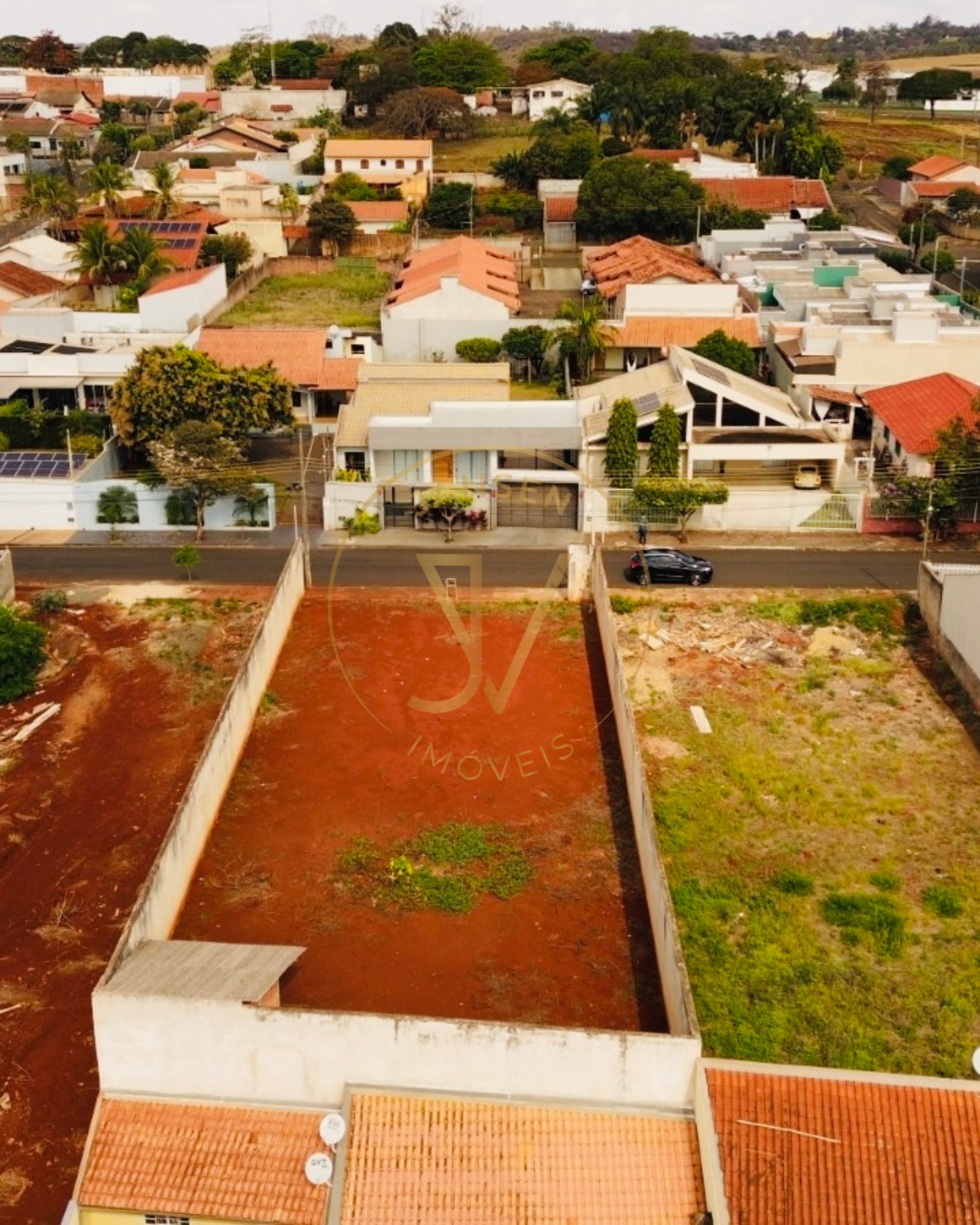 Imagens do imóveis Terreno A Venda Na Região Nobre De Ibiporã