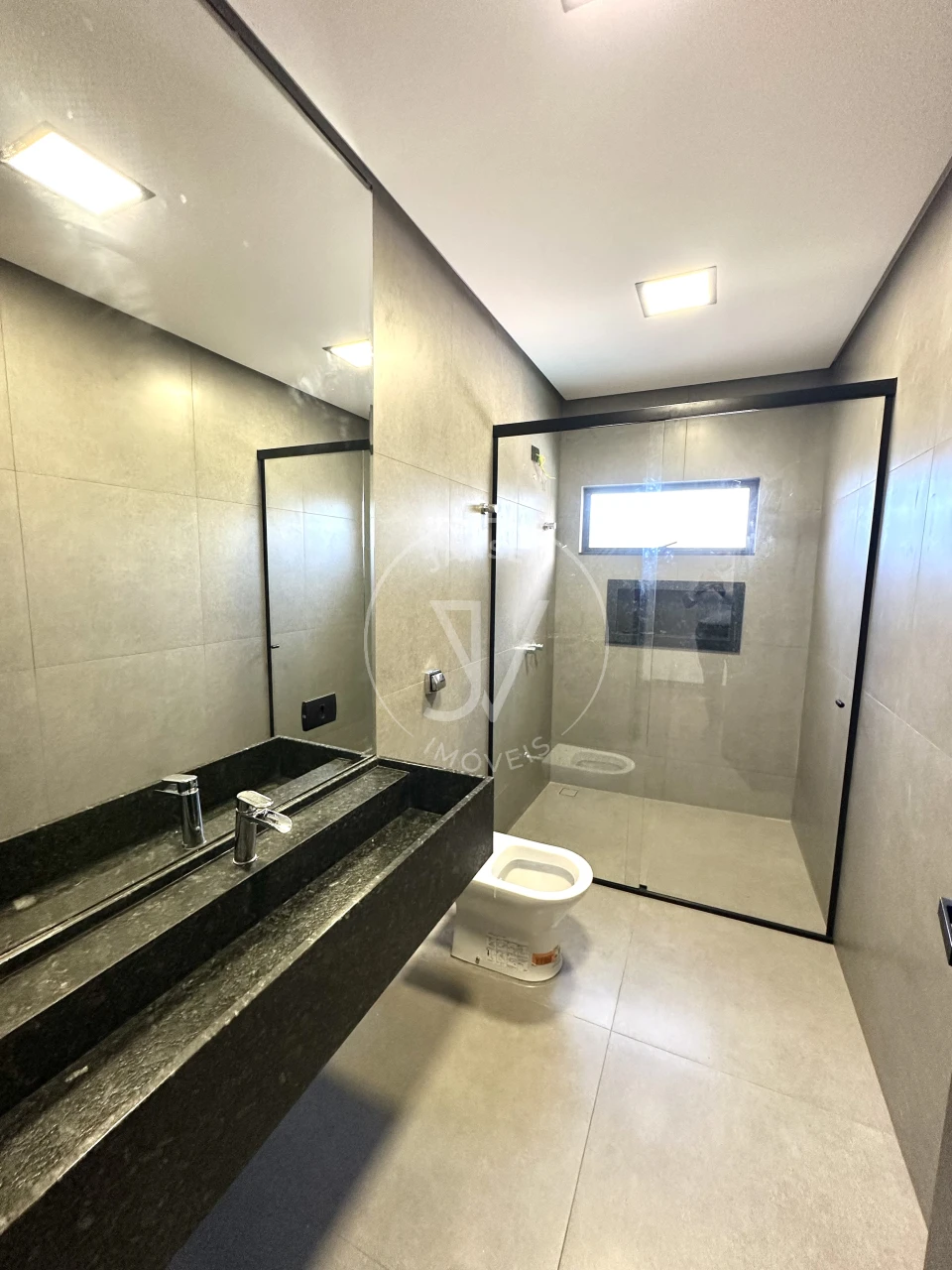 Imagens do imóveis Casa A Venda No Condomínio Royal Boulevard Em Ibiporã