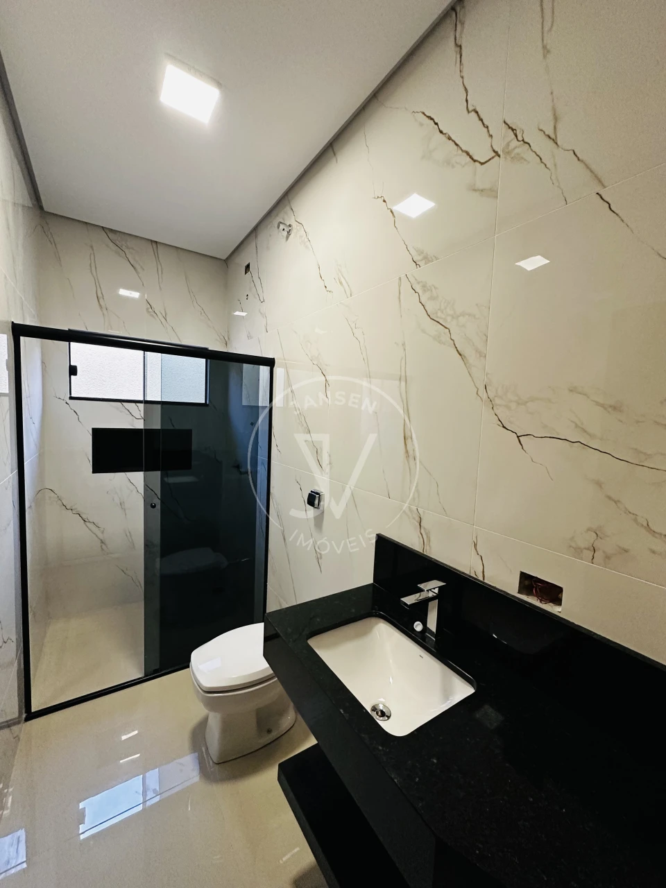 Imagens do imóveis Casa De Alto Padrão A Venda