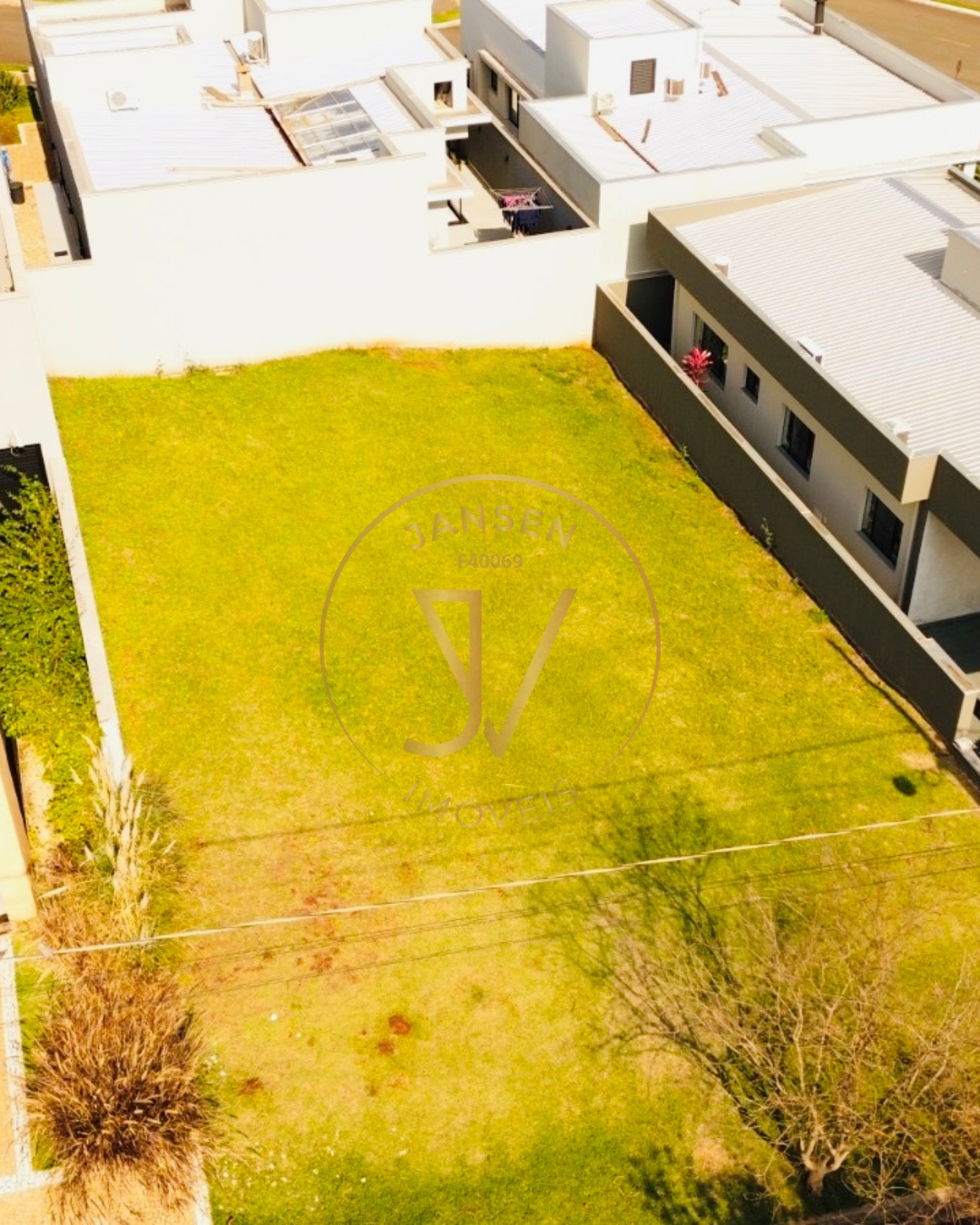 Imagens do imóveis Terreno Em Condomínio A Venda No Condomínio Royal Boulevard Em Ibipora