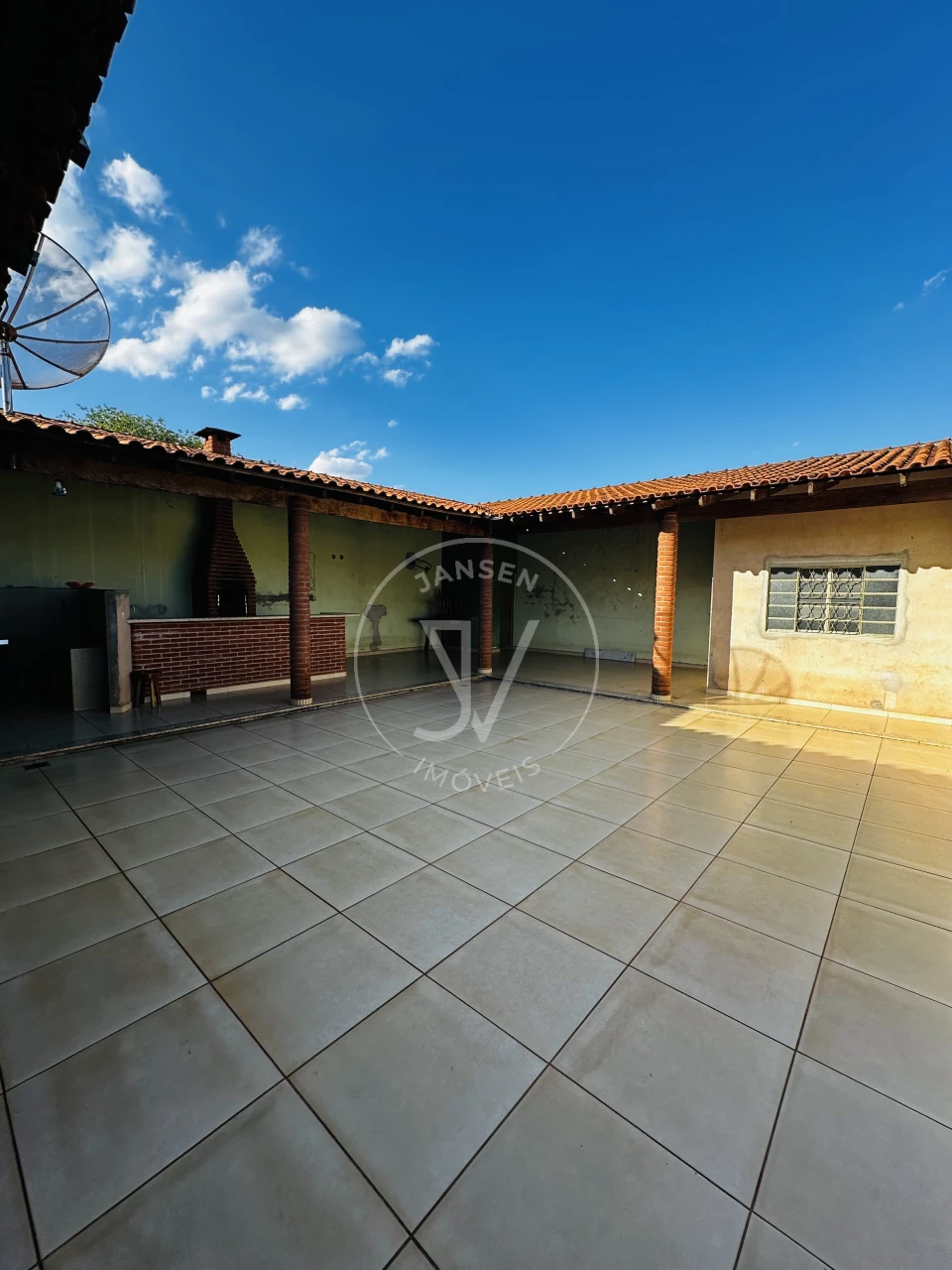 Imagens do imóveis Casa A Venda No Centro De Jataizinho