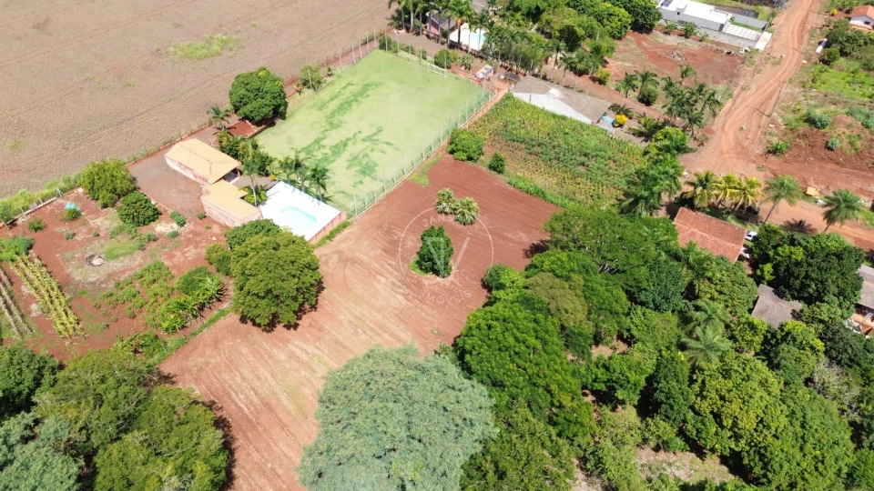 Imagens do imóveis Terreno De Chácara A Venda