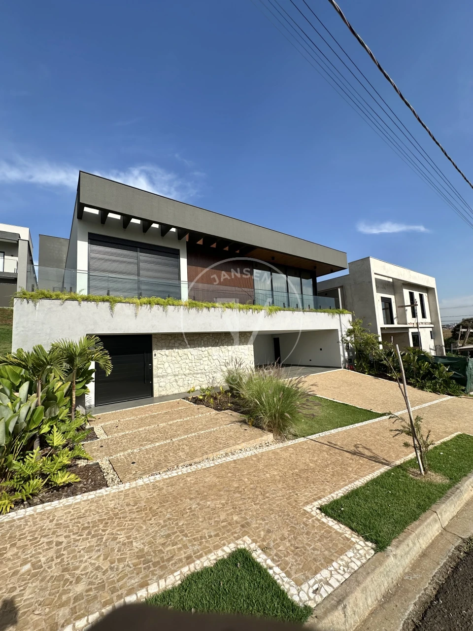Imagens do imóveis Casa A Venda Condomínio Royal Boulevard Em Ibiporã