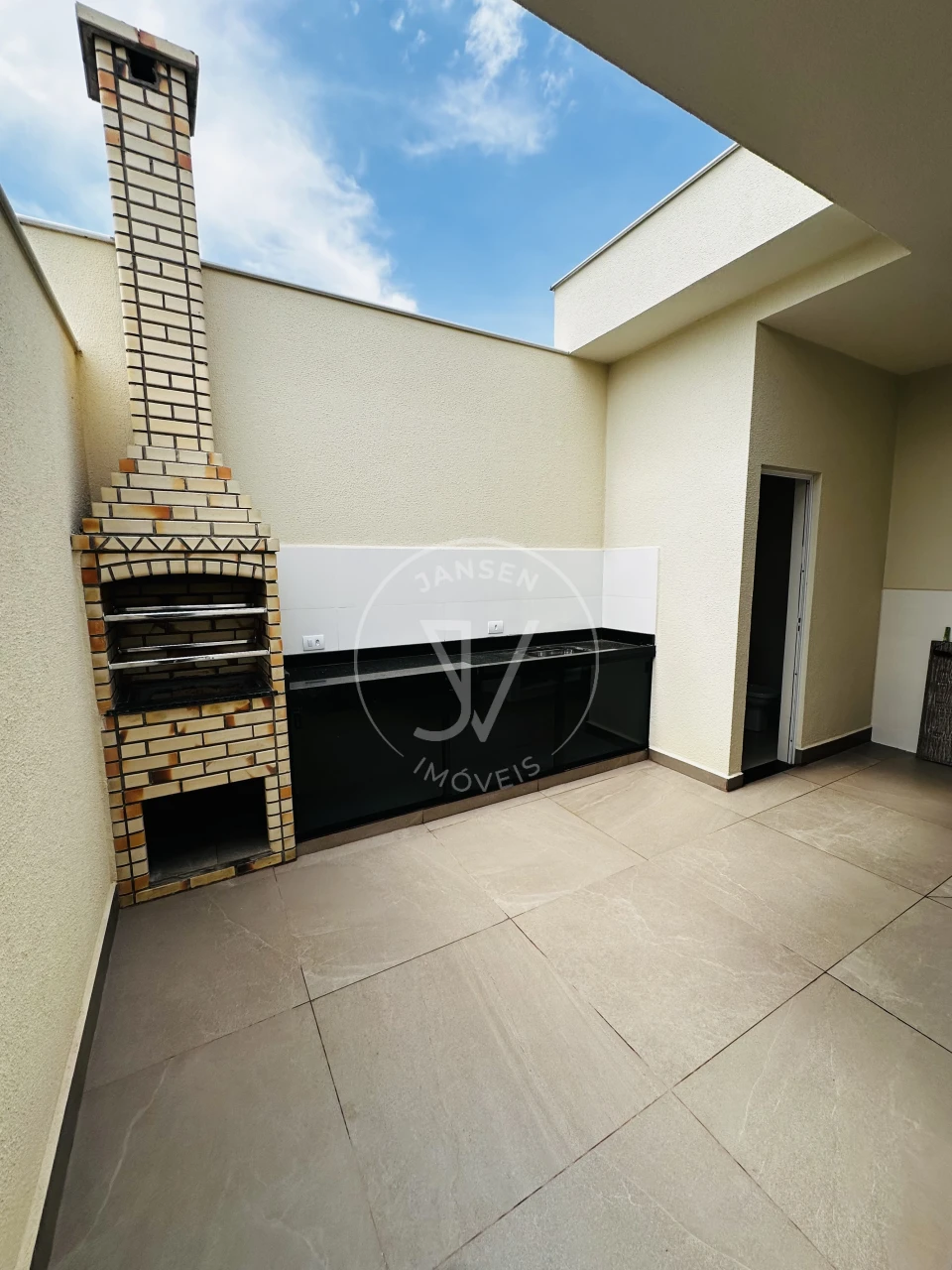 Imagens do imóveis Casa De Alto Padrão A Venda