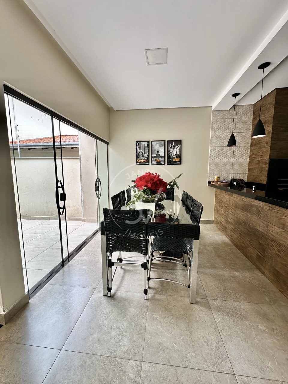 Imagens do imóveis Casa De Alto Padrão A Venda Residencial Quebec Em Ibiporã