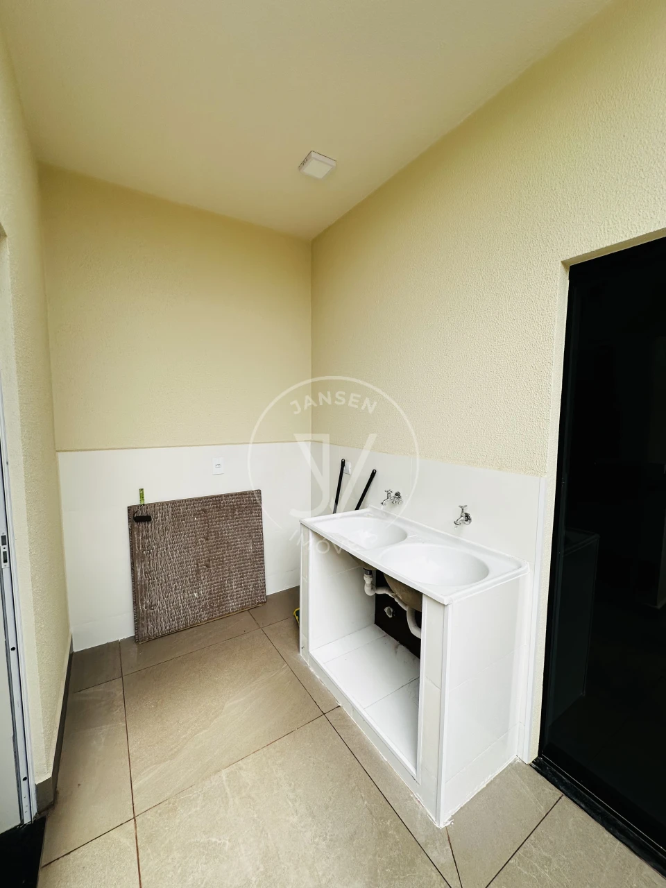 Imagens do imóveis Casa De Alto Padrão A Venda