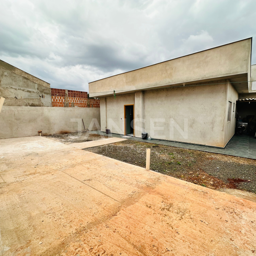 Imagens do imóveis Casa De Alto Padrão A Venda Próximo Ao Centro De Ibiporã