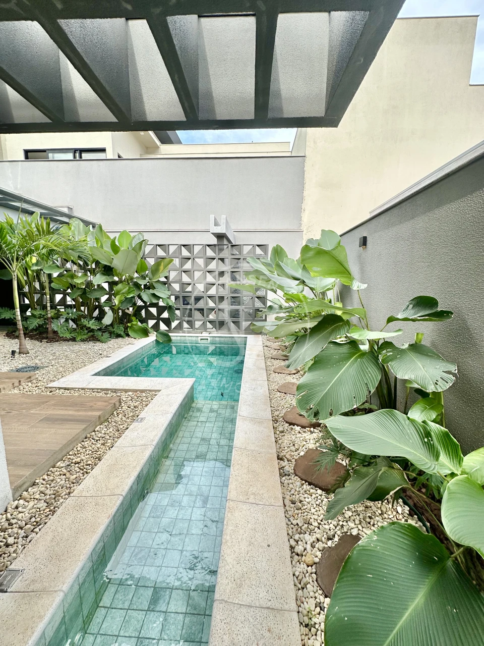 Imagens do imóveis Casa A Venda Condomínio Royal Boulevard Em Ibiporã