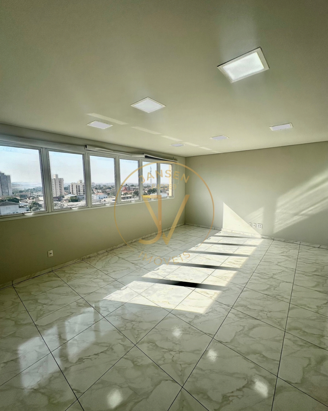 Imagens do imóveis Sala Comercial A Venda Torre D’italia No Centro De Ibiporã