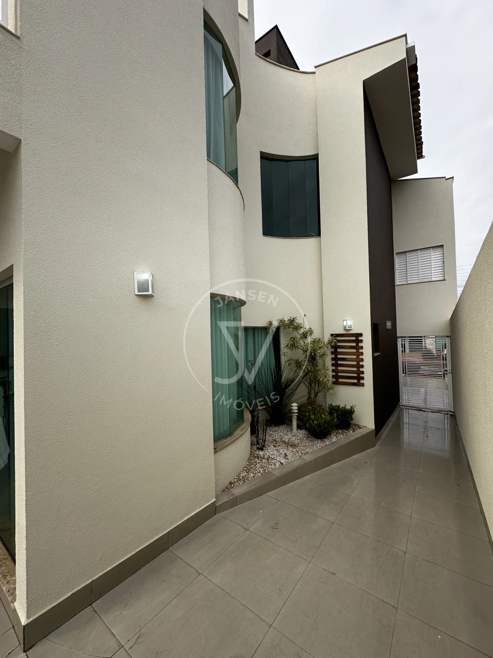 Imagens do imóveis Casa De Alto Padrão a Venda Em Condomínio Fechado