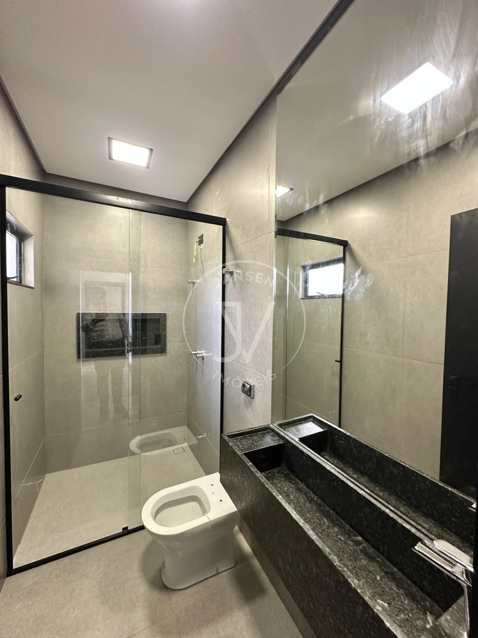 Imagens do imóveis Casa A Venda No Condomínio Royal Boulevard Em Ibiporã