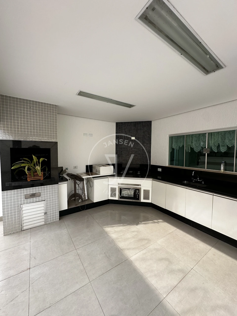 Imagens do imóveis Casa De Alto Padrão a Venda Em Condomínio Fechado