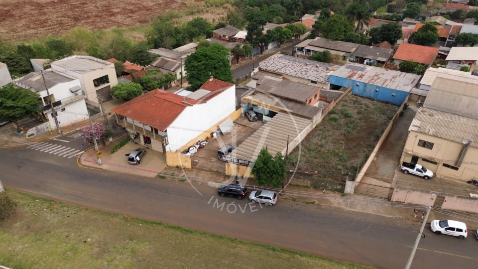 Imagens do imóveis Casa com Barracão comercial
