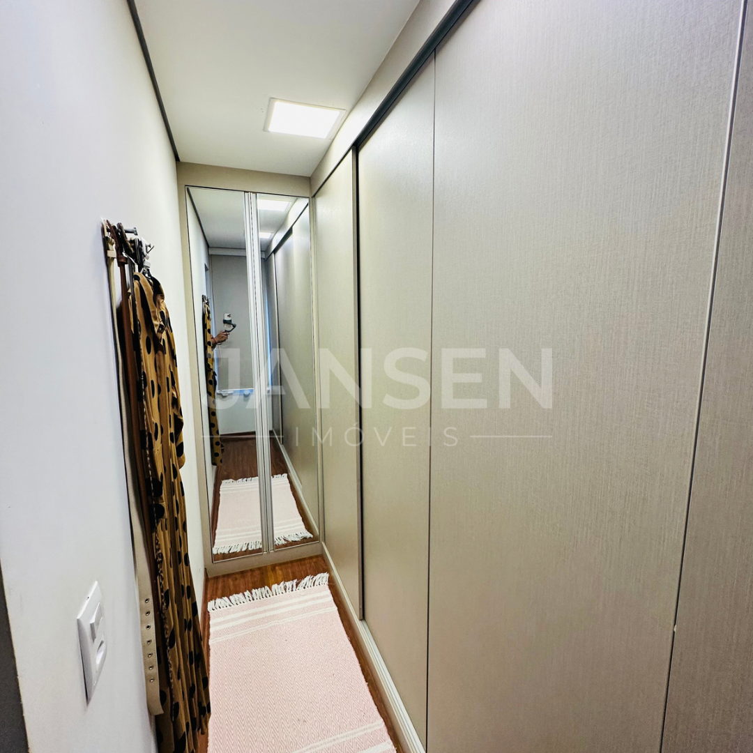 Imagens do imóveis Casa Térrea De Alto Paradão Em Condomínio Fechado