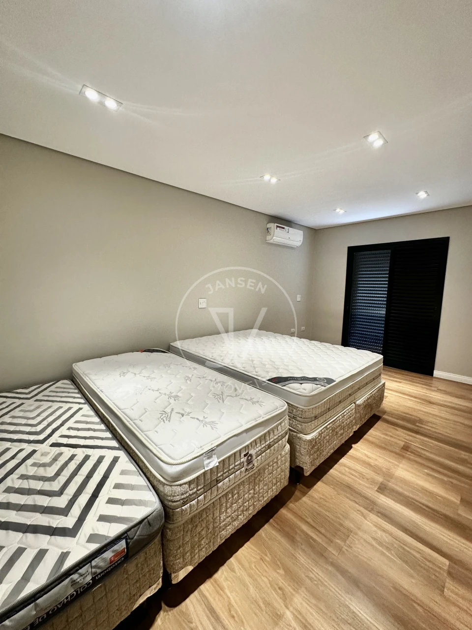 Imagens do imóveis Casa De Alto Padrão A Venda Em Condomínio Estância Punta Del Este