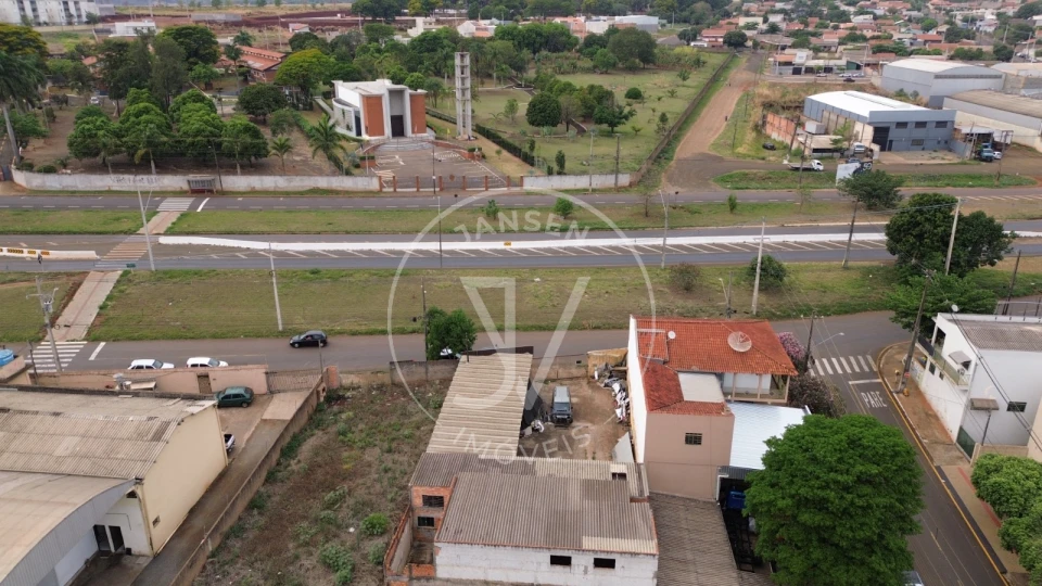Imagens do imóveis Casa com Barracão comercial