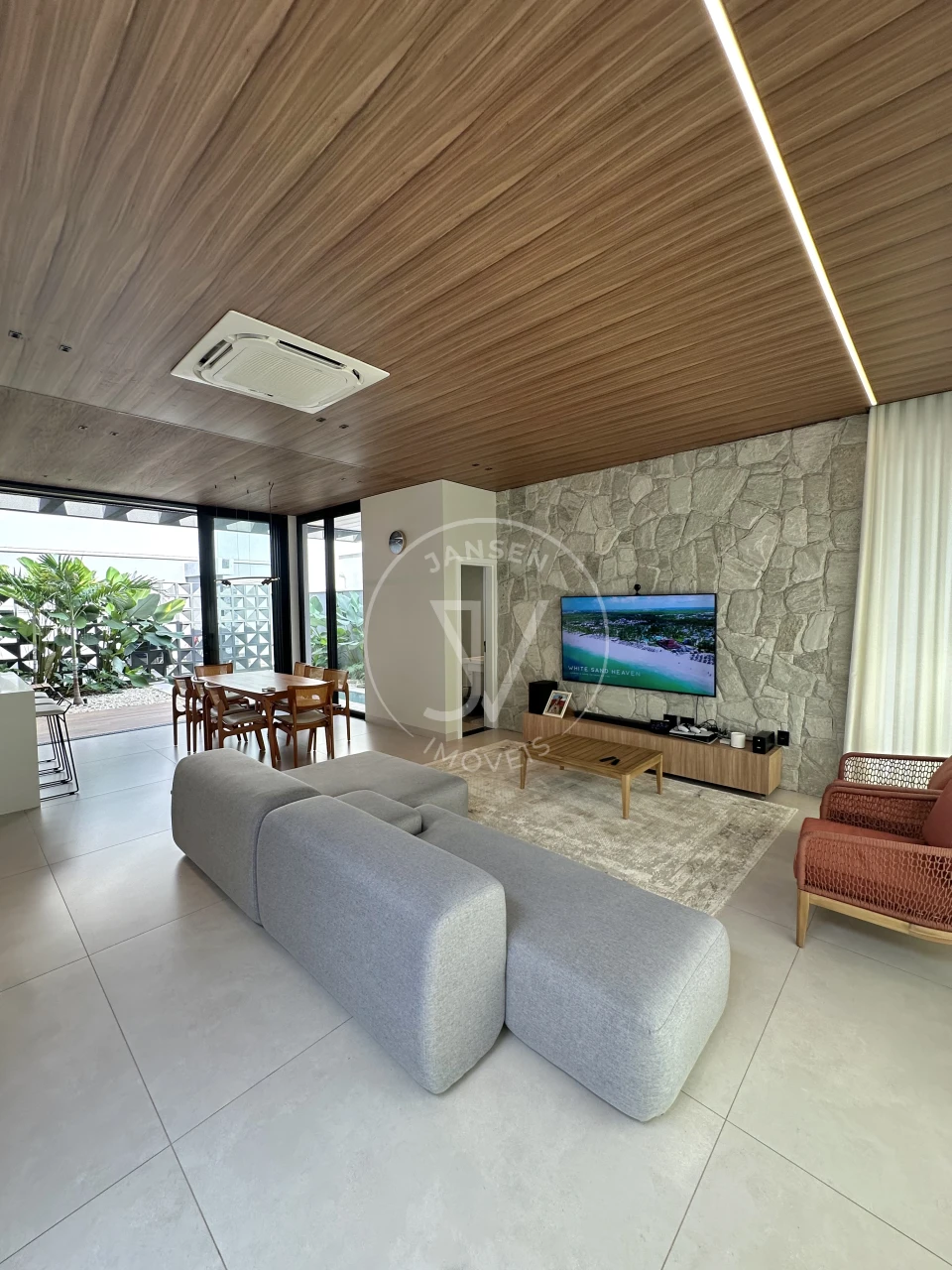 Imagens do imóveis Casa A Venda Condomínio Royal Boulevard Em Ibiporã