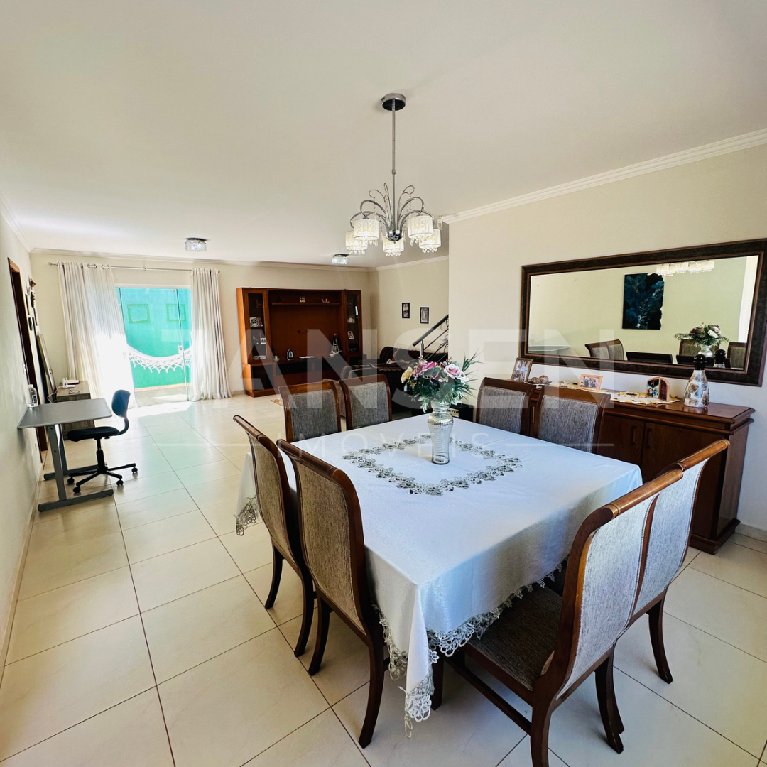 Casa térrea de alto padrão com piscina e amplo espaço gourmet a venda Setor 1 Ibiporã Imagens do imóveis Casa térrea de alto padrão com piscina e amplo espaço gourmet a venda Setor 1 Ibiporã
