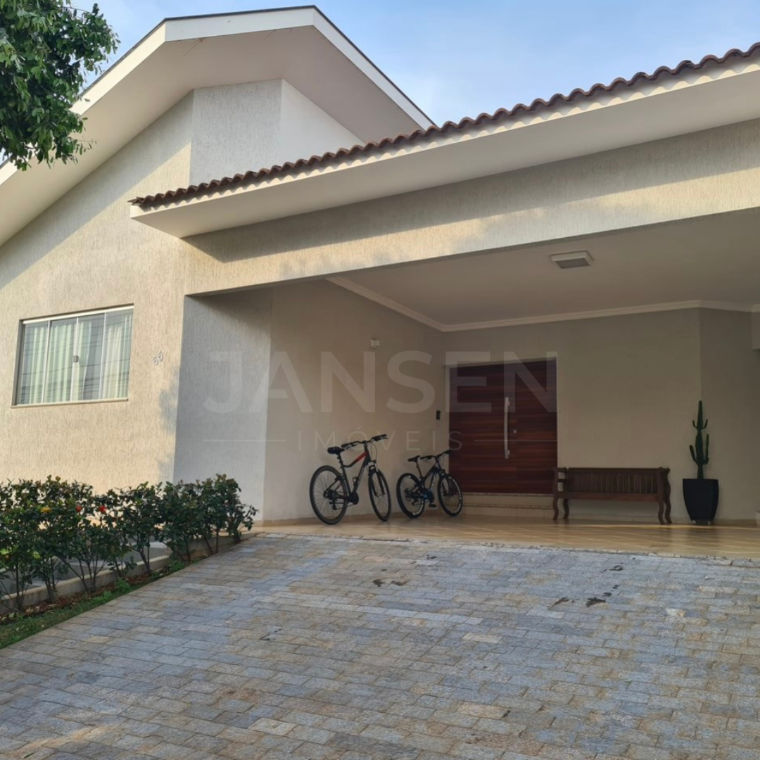 Imagens do imóveis Casa Térrea De Alto Paradão Em Condomínio Fechado