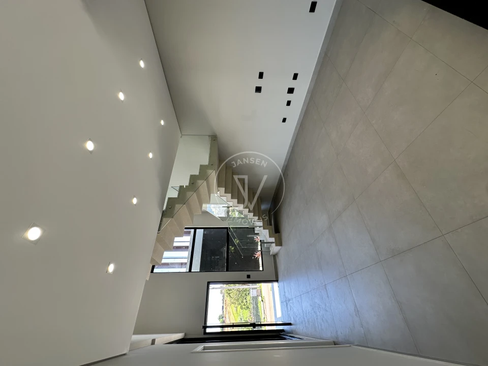 Imagens do imóveis Sobrado De Alto Padrão Em Condomínio Tauá Araguari