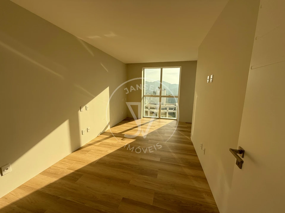 Imagens do imóveis Cobertura De Luxo No Skyline Tower Balneário Camboriú