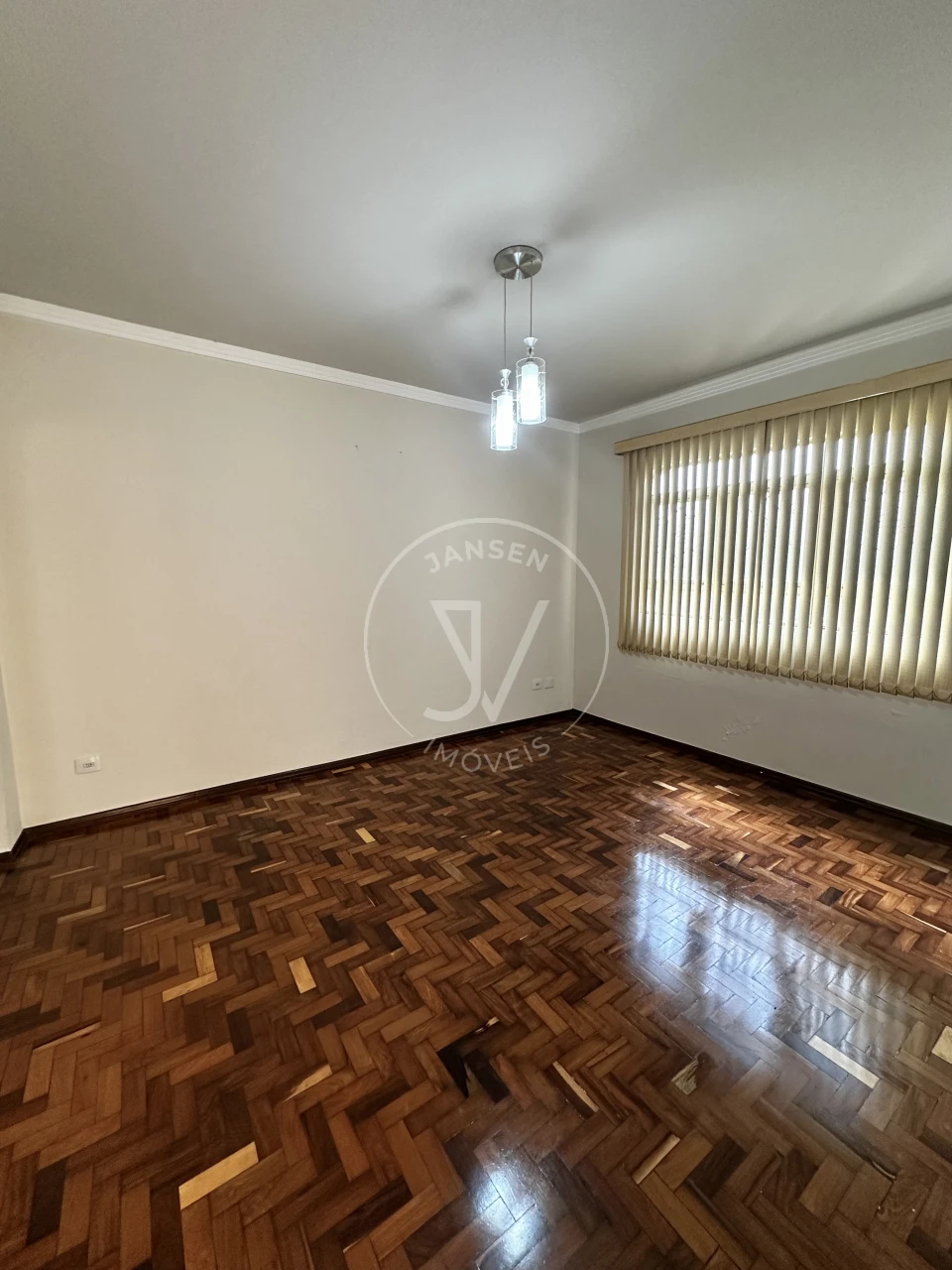 Imagens do imóveis Casa A Venda Na Av Dos Estudantes Em Ibiporã
