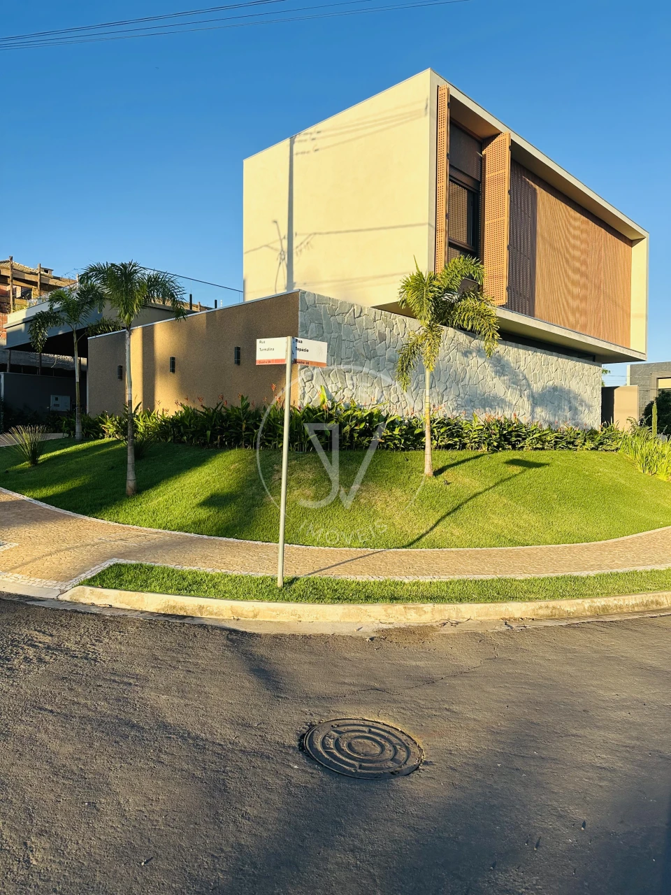 Imagens do imóveis Casa De Alto Padrão A Venda No Condominio Royal Boulevard Em Ibiporã