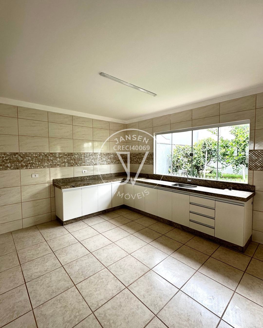 Imagens do imóveis Casa Térrea A Venda Em Condomínio Fechado