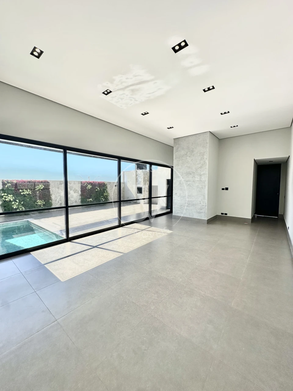 Imagens do imóveis Casa A Venda No Condomínio Royal Boulevard Em Ibiporã