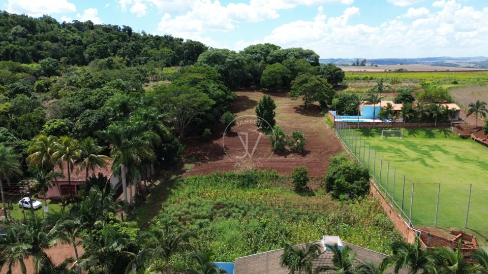 Imagens do imóveis Terreno De Chácara A Venda