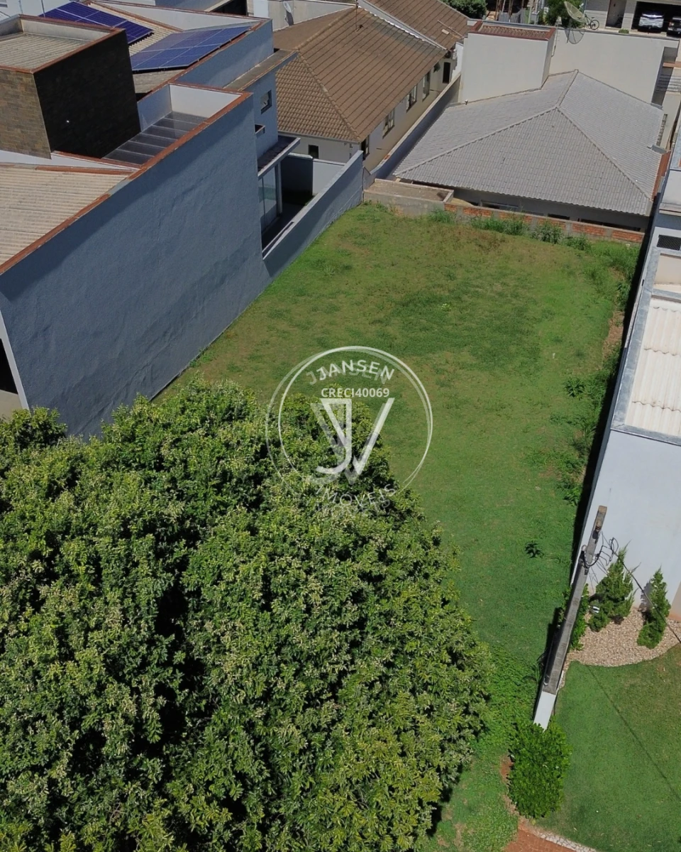 Imagens do imóveis Terreno A Venda Em Condomínio Fechado