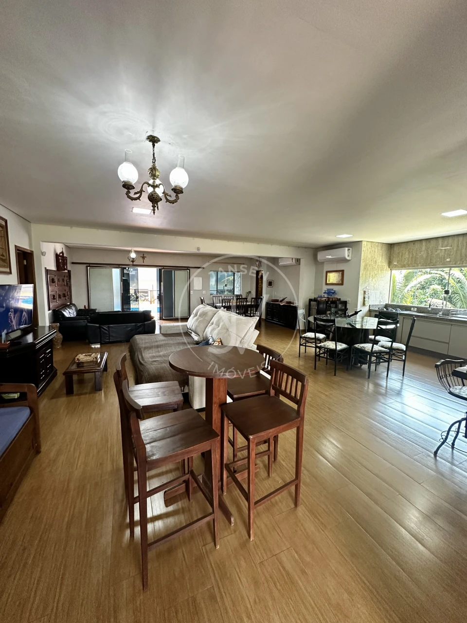 Imagens do imóveis Casa De Alto Padrão Punta Del Este Em Sertaneja PR