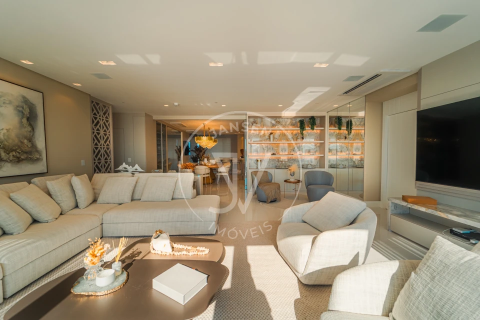 Imagens do imóveis Apartamento De Luxo No Edifício Yachthouse em Balneário Camboriú