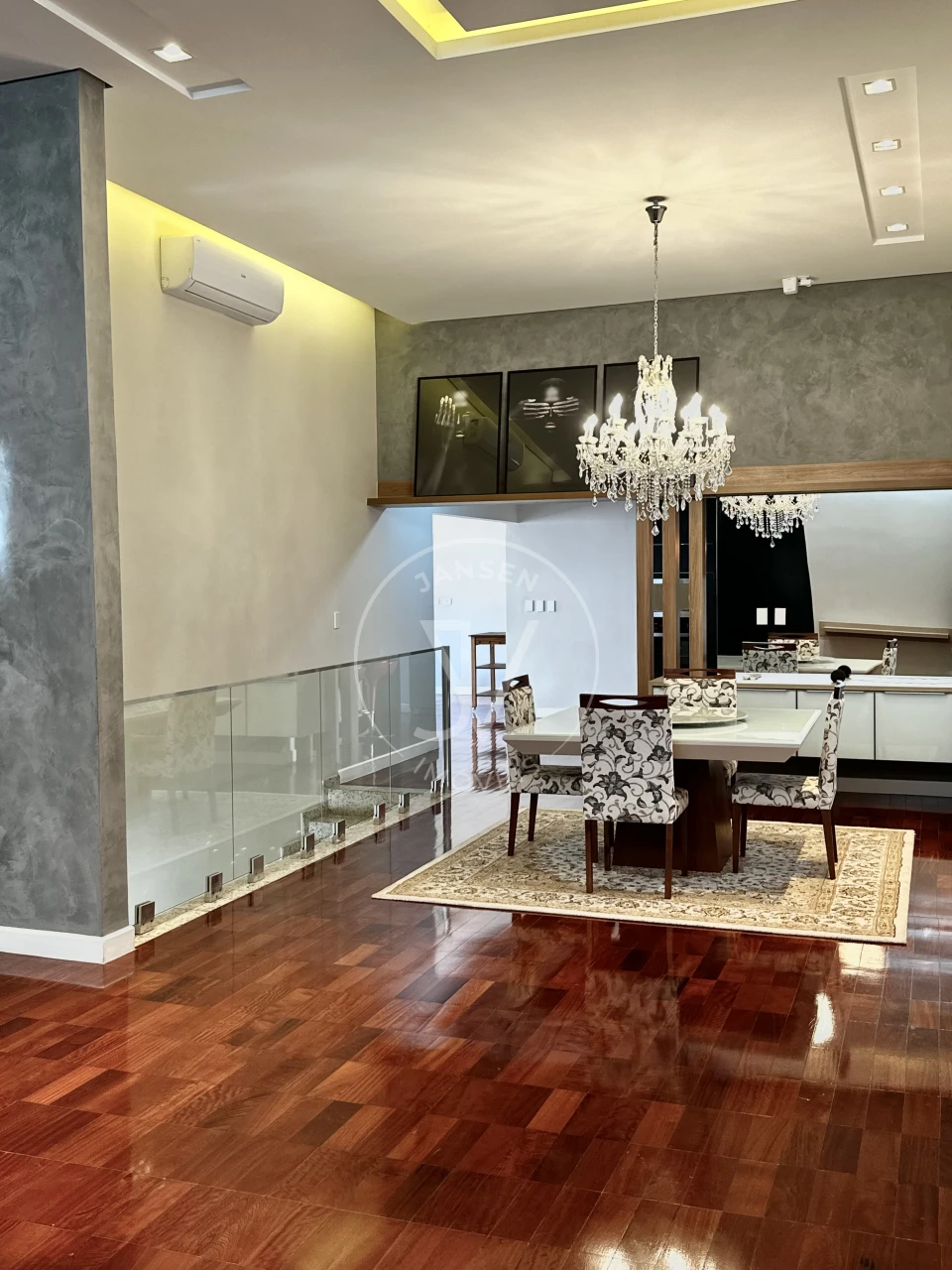 Imagens do imóveis Casa De Alto Padrão A Venda Em Condomínio Fechado Em Ibiporã