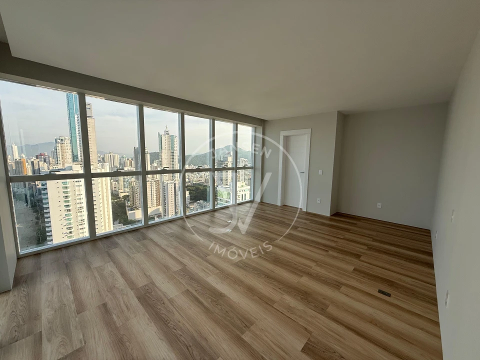 Imagens do imóveis Cobertura De Luxo No Skyline Tower Balneário Camboriú